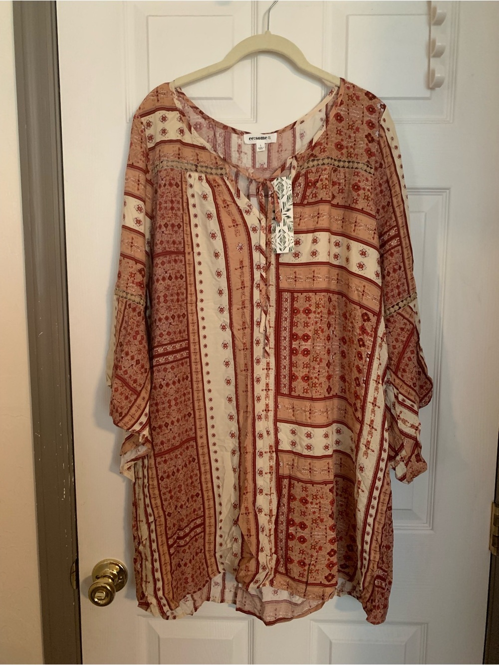 eesome Boho Tie-Front Tunic in Rust and Cream